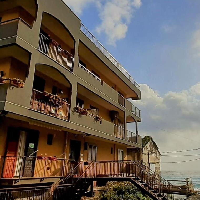 Pina'S Tao Sea Home Taormina Dış mekan fotoğraf